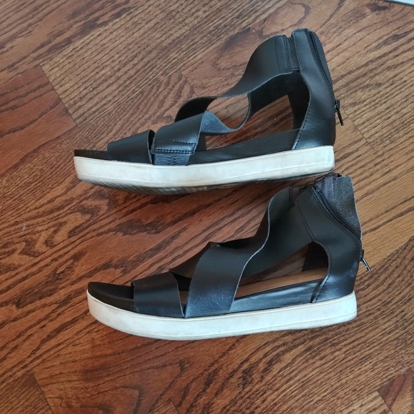 Universal Threads Target Platform Sandals 8.5 - Picture 5 of 7